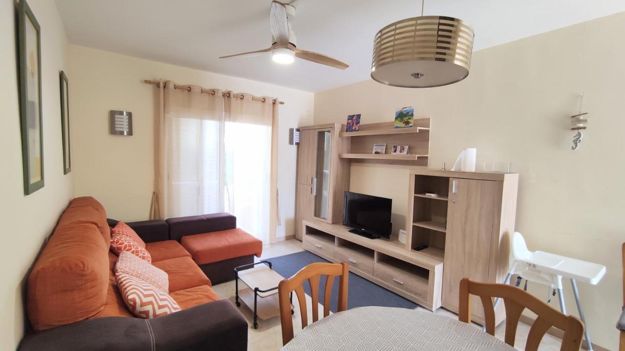 Villa Casa En L'Estartit, Piscina, Jardin Comunitario Esterno foto